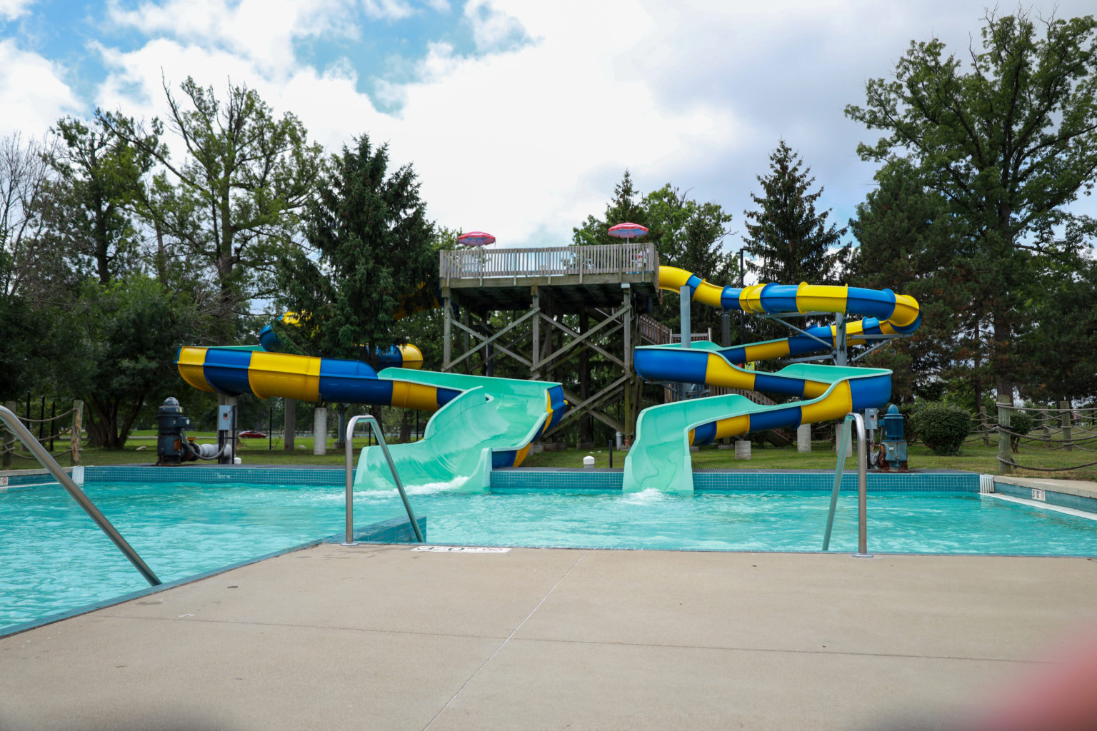 ATTRACTIONS | Wayne County Family Aquatic Center